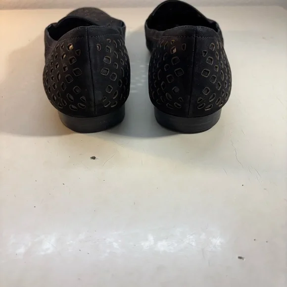 Naturalizer Dark Gray Cut-Out‎ Loafers - Picture 5 of 7